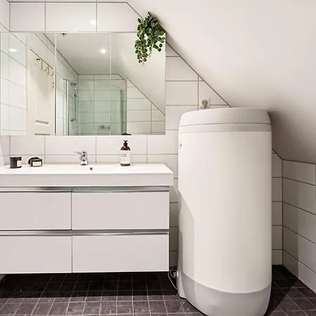 Heimby Homes - Large Penthouse In Skuteviken Διαμέρισμα
