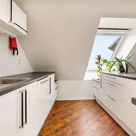 Διαμέρισμα Heimby Homes - Large Penthouse In Skuteviken *